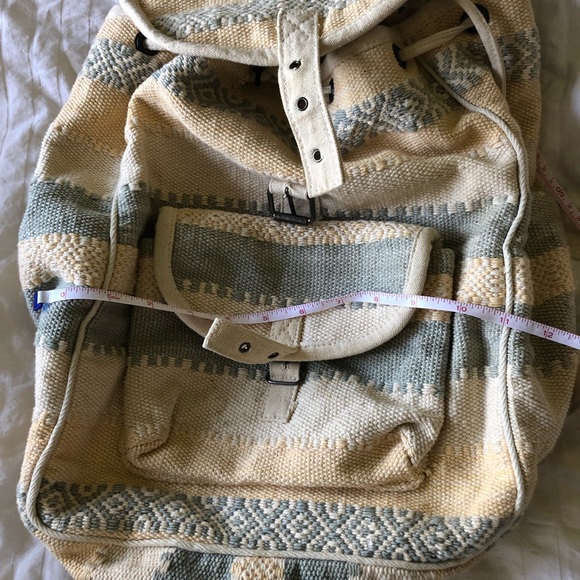 Beautiful woven cotton backpack - Picture 9 of 9